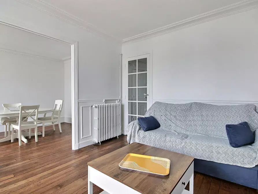 Immagine 5 di Appartamento in affitto  in Rue de La Jonquière a Paris 17