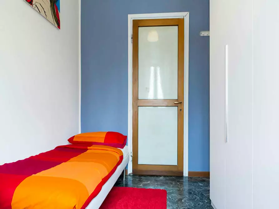 Immagine 1 di Camera in affitto  in Via Luigi Porro Lambertenghi a Milano