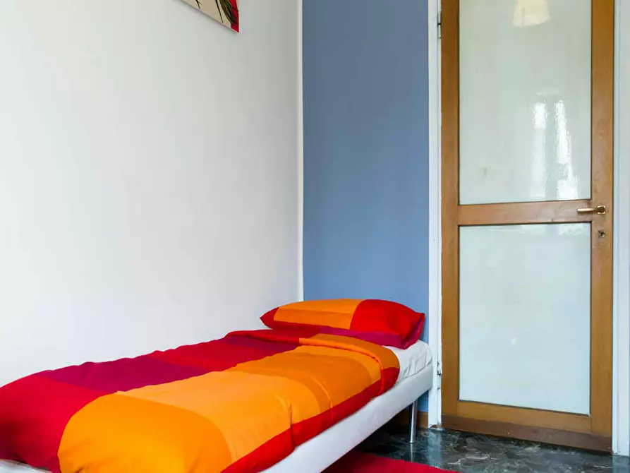 Immagine 8 di Camera in affitto  in Via Luigi Porro Lambertenghi a Milano