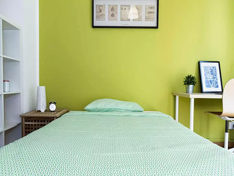 Immagine 1 di Camera in affitto  in Via Tarquinio Prisco a Milano