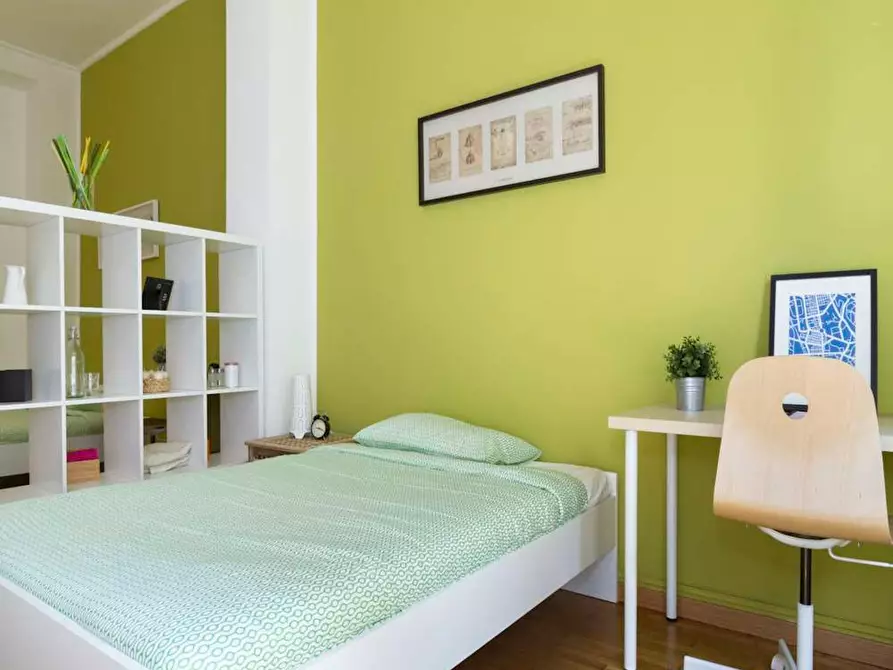 Immagine 7 di Camera in affitto  in Via Tarquinio Prisco a Milano