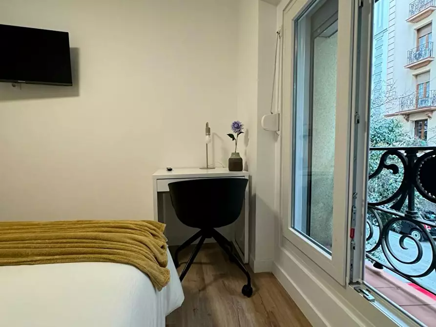 Immagine 4 di Camera in affitto  in Calle de Lope de Rueda a Madrid