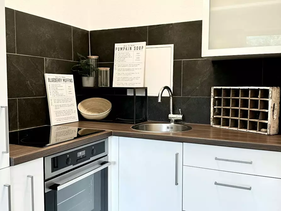 Immagine 9 di Appartamento in affitto  in Nesselrodestraße a Köln