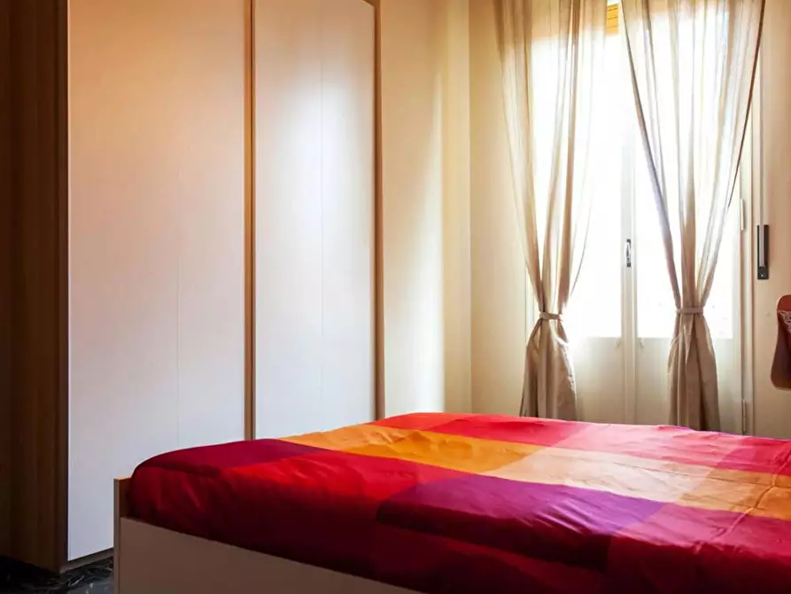 Immagine 4 di Camera in affitto  in Via Belmeloro a Bologna