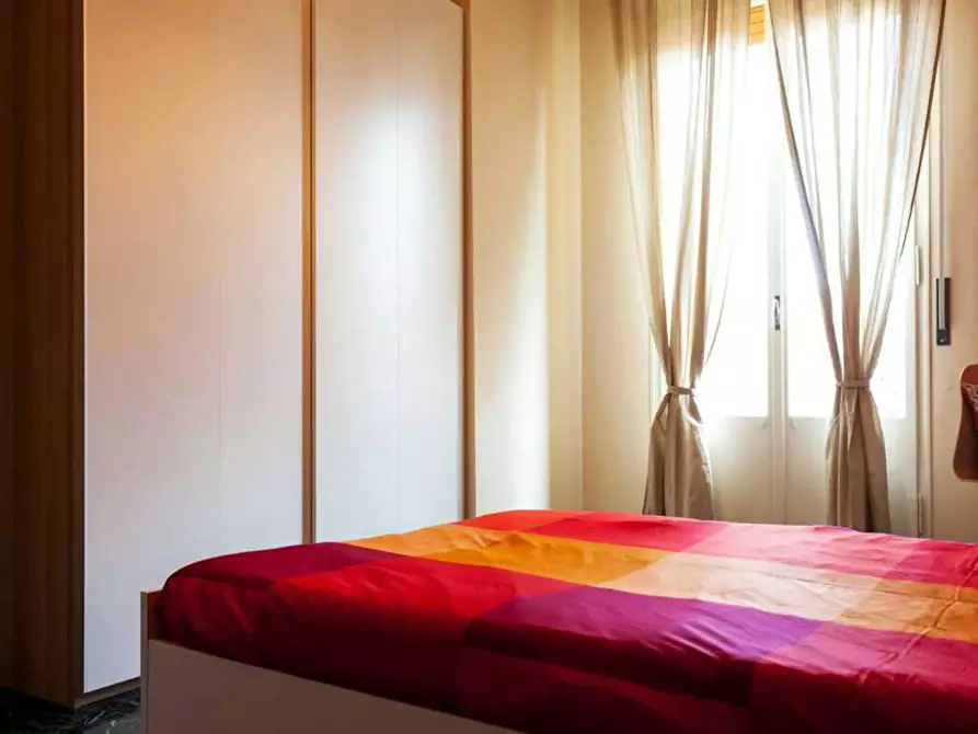 Immagine 3 di Camera in affitto  in Via Belmeloro a Bologna