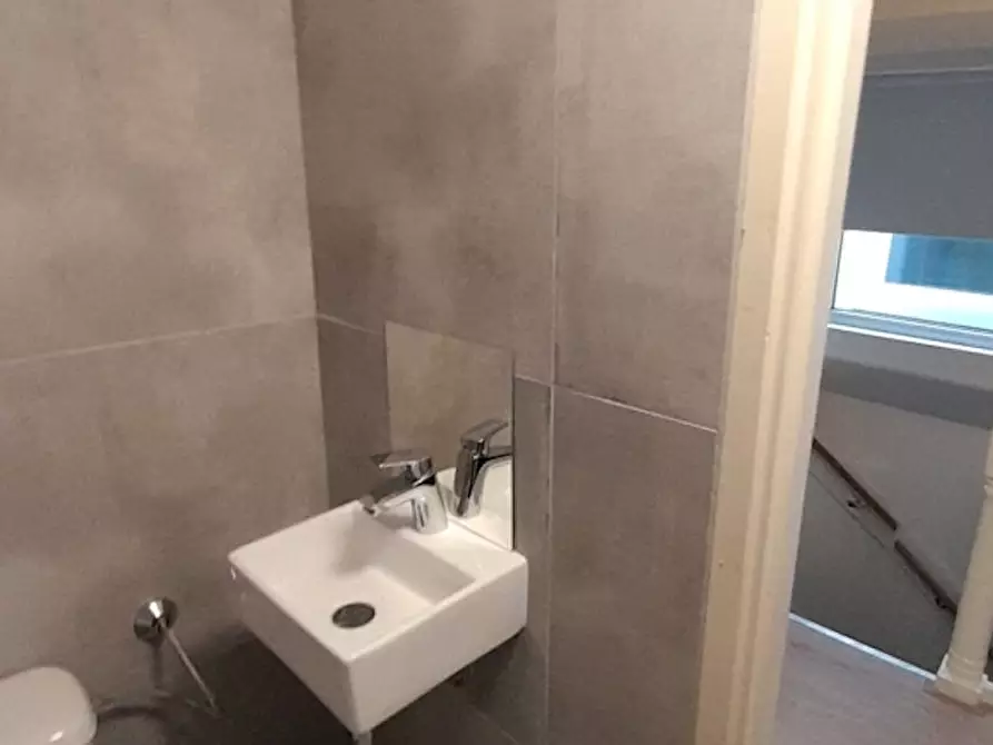 Immagine 5 di Appartamento in affitto  in Snoekstraat a Rotterdam