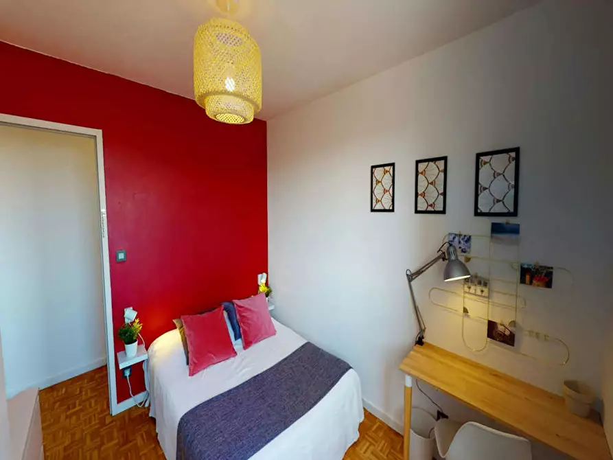 Immagine 2 di Camera in affitto  in Rue Marius Berliet a Lyon 08