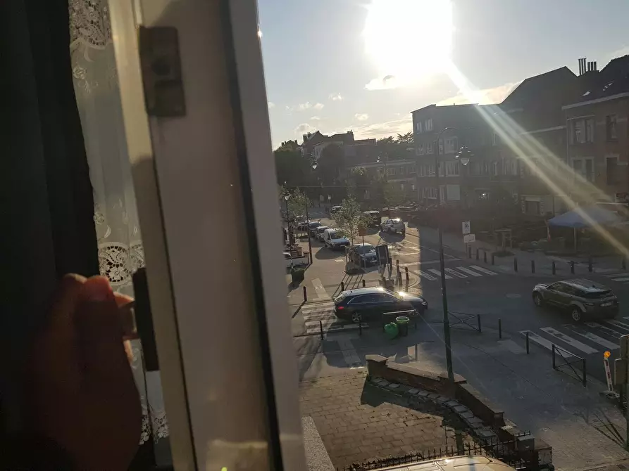 Immagine 10 di Appartamento in affitto  in Avenue Édouard Bénès a Molenbeek-Saint-Jean