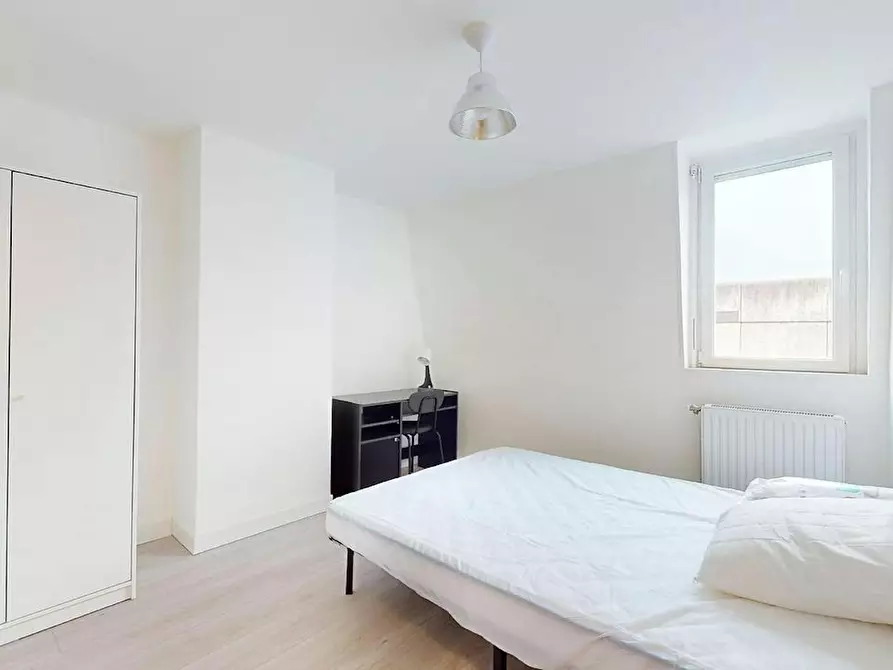 Immagine 2 di Camera in affitto  in Boulevard de Strasbourg a Lille