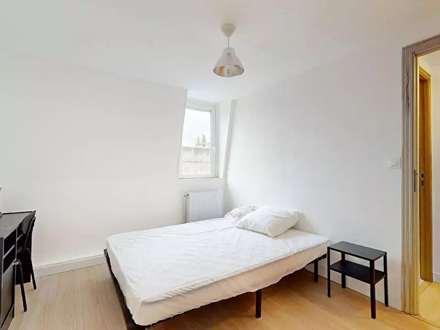 Immagine 4 di Camera in affitto  in Boulevard de Strasbourg a Lille