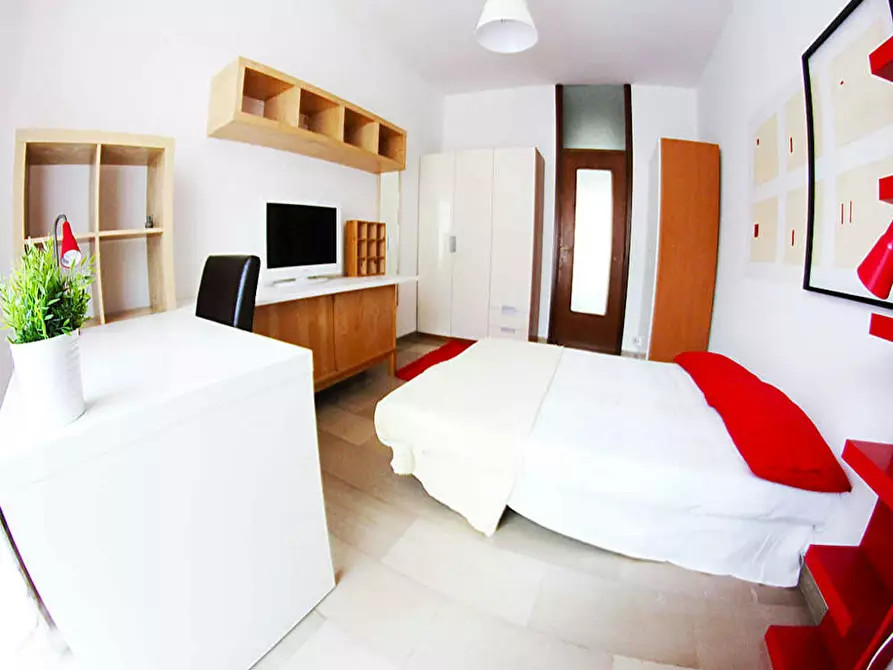 Immagine 2 di Camera in affitto  in Via Francesco Nava a Milano