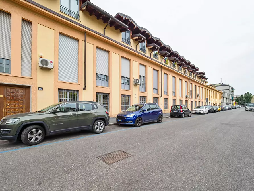 Immagine 7 di Camera in affitto  in Via Isaac Newton a Milano