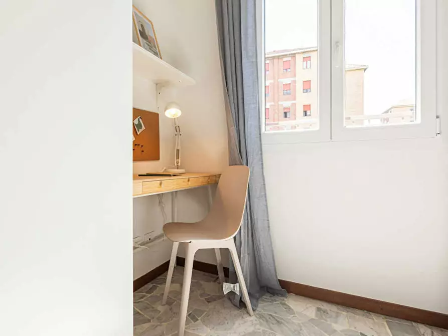 Immagine 3 di Camera in affitto  in Via Salvatore Barzilai a Milano