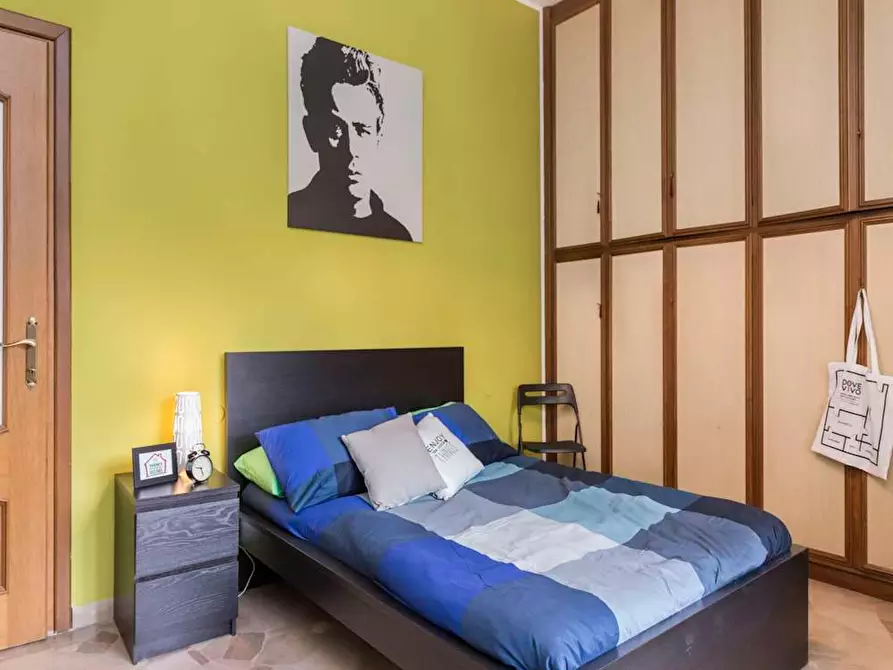 Immagine 1 di Camera in affitto  in Via Vincenzo Rabolini a Milano