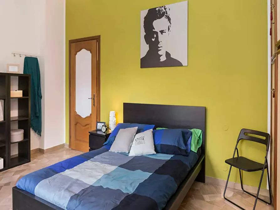 Immagine 1 di Camera in affitto  in Via Vincenzo Rabolini a Milano