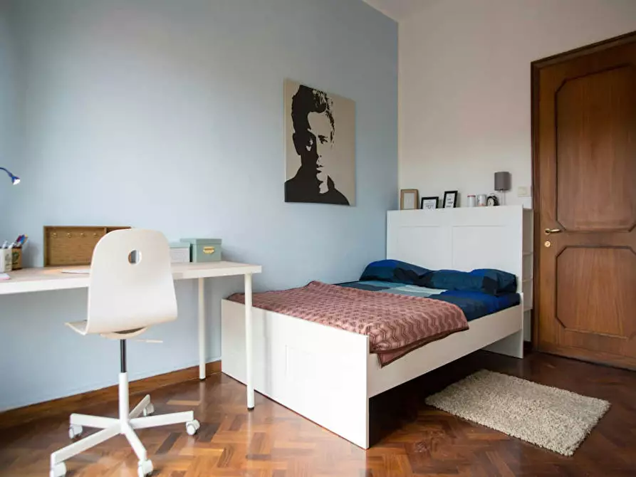 Immagine 3 di Camera in affitto  in Viale Giovanni Vicini a Bologna