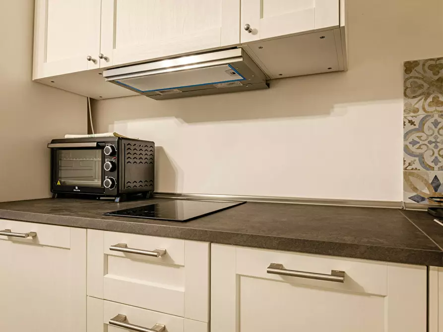 Immagine 5 di Appartamento in affitto  in Via Nosadella a Bologna