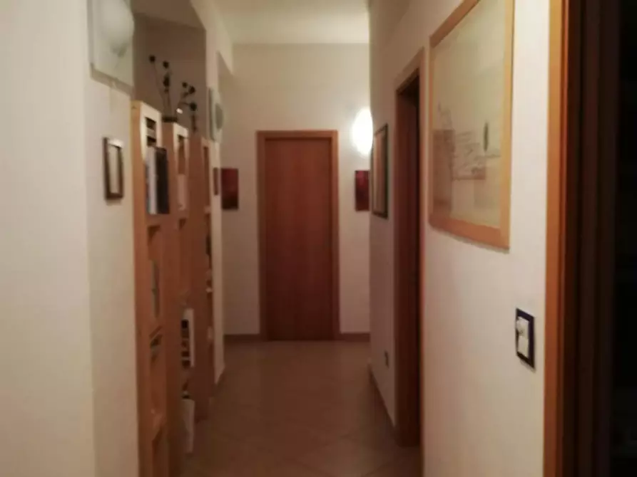 Immagine 5 di Camera in affitto  in Via Tevere a Caserta