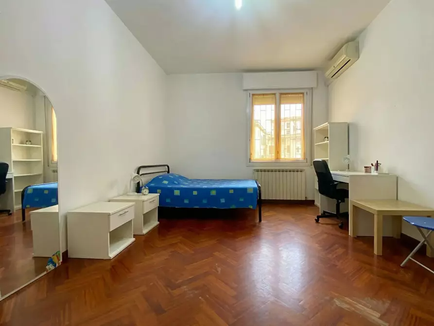Immagine 1 di Camera in affitto  in Via Calabria a Bologna