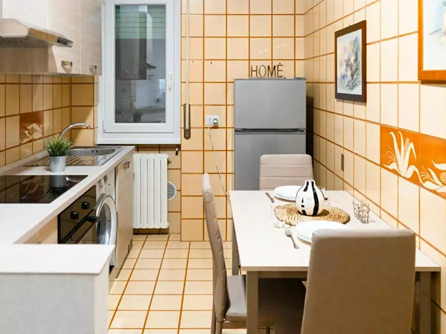 Immagine 2 di Casa indipendente in affitto  in Via Marco d'Agrate a Milano