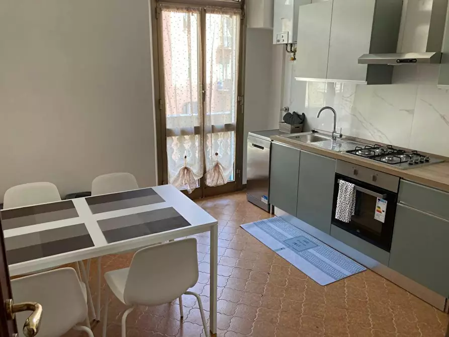 Immagine 5 di Camera in affitto  in Via Anton Giulio Barrili a Genova