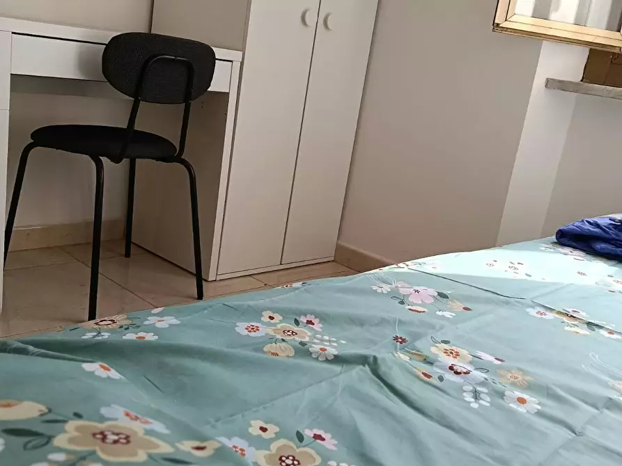 Immagine 4 di Camera in affitto  in Via Giacomo Dina a Torino