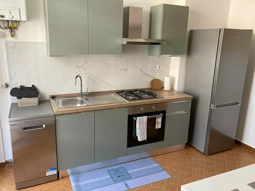 Immagine 3 di Camera in affitto  in Via Anton Giulio Barrili a Genova