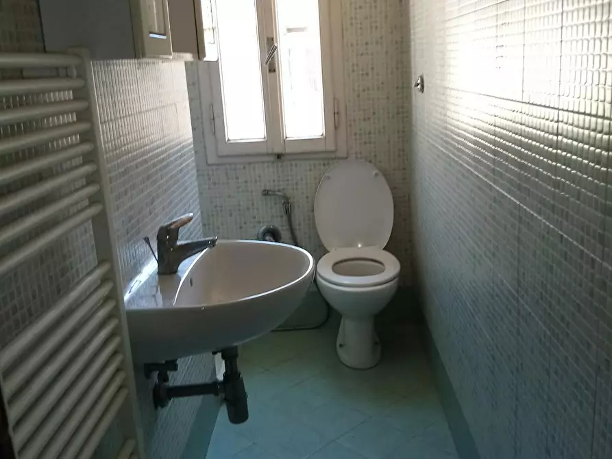 Immagine 10 di Appartamento in affitto  in Via Guelfa a Firenze