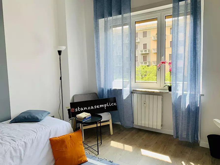 Immagine 6 di Camera in affitto  in Corso Peschiera a Torino