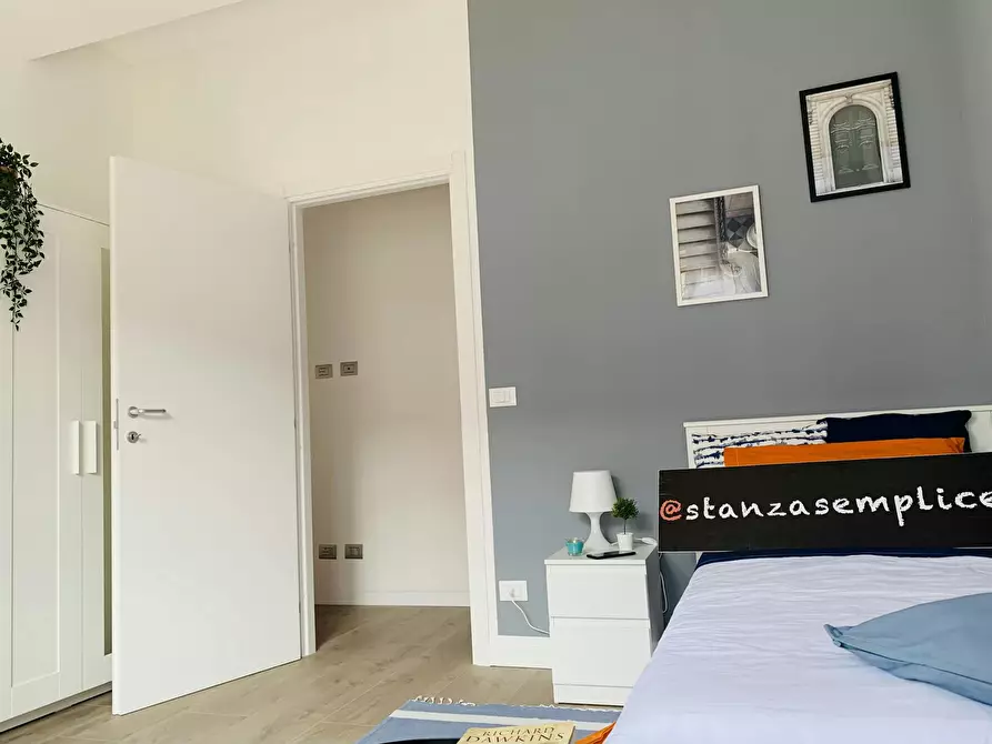 Immagine 5 di Camera in affitto  in Corso Peschiera a Torino