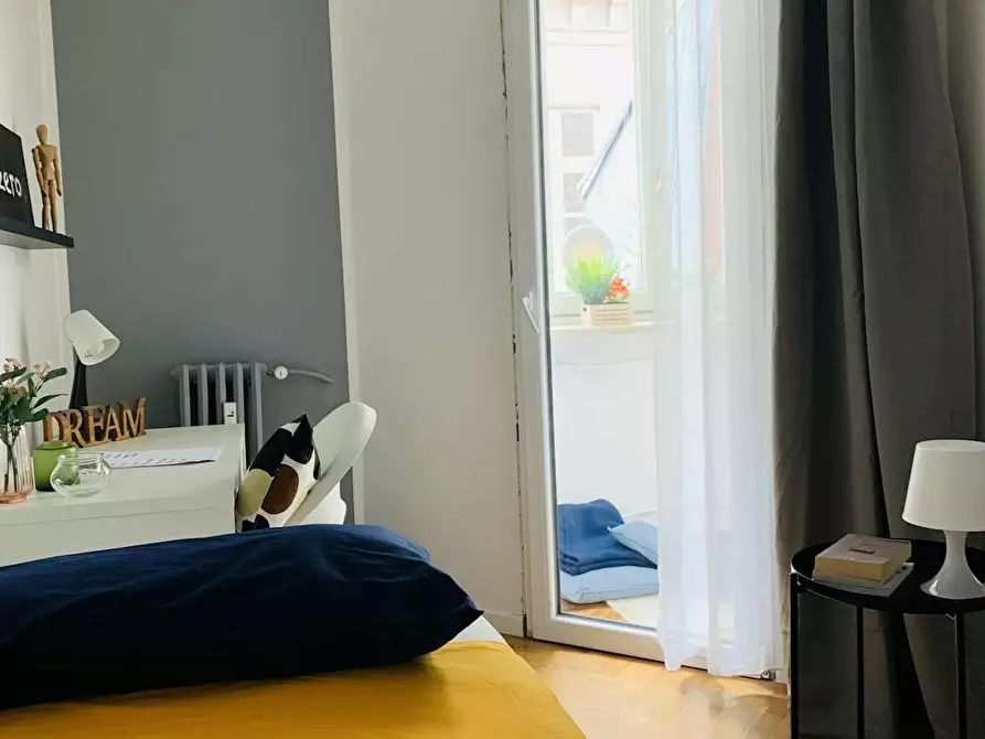 Immagine 1 di Camera in affitto  in Via Sant'Agostino a Torino