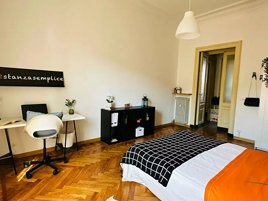 Immagine 6 di Camera in affitto  in Via Stefano Clemente a Torino