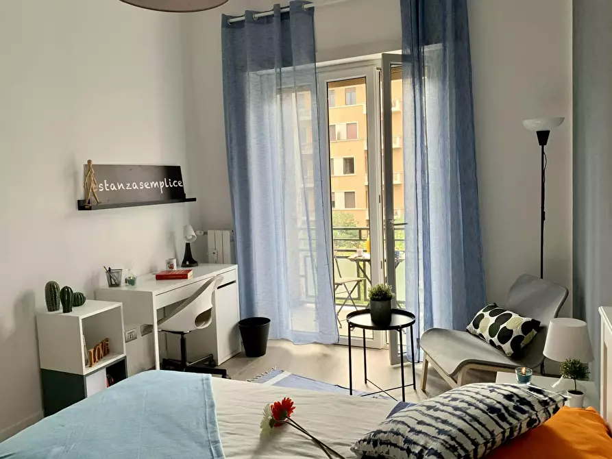 Immagine 2 di Camera in affitto  in Corso Peschiera a Torino
