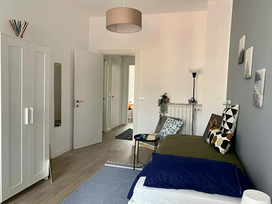 Immagine 4 di Camera in affitto  in Corso Peschiera a Torino