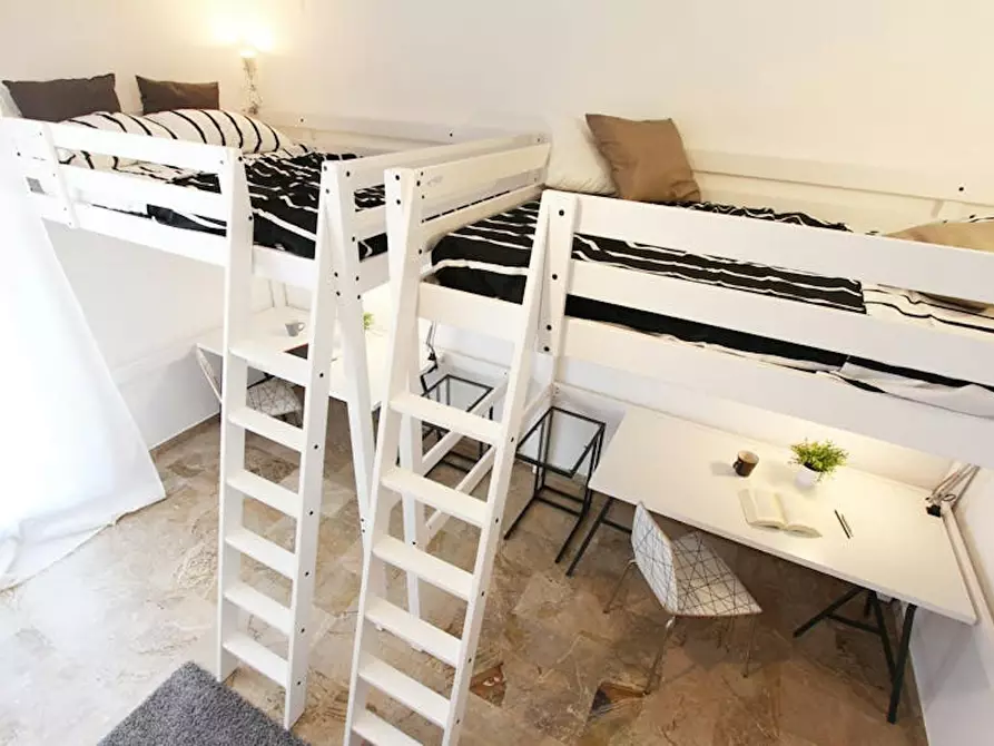 Immagine 4 di Camera condivisa in affitto  in Via Augusto Murri a Venezia