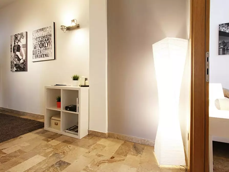 Immagine 10 di Camera condivisa in affitto  in Via Augusto Murri a Venezia