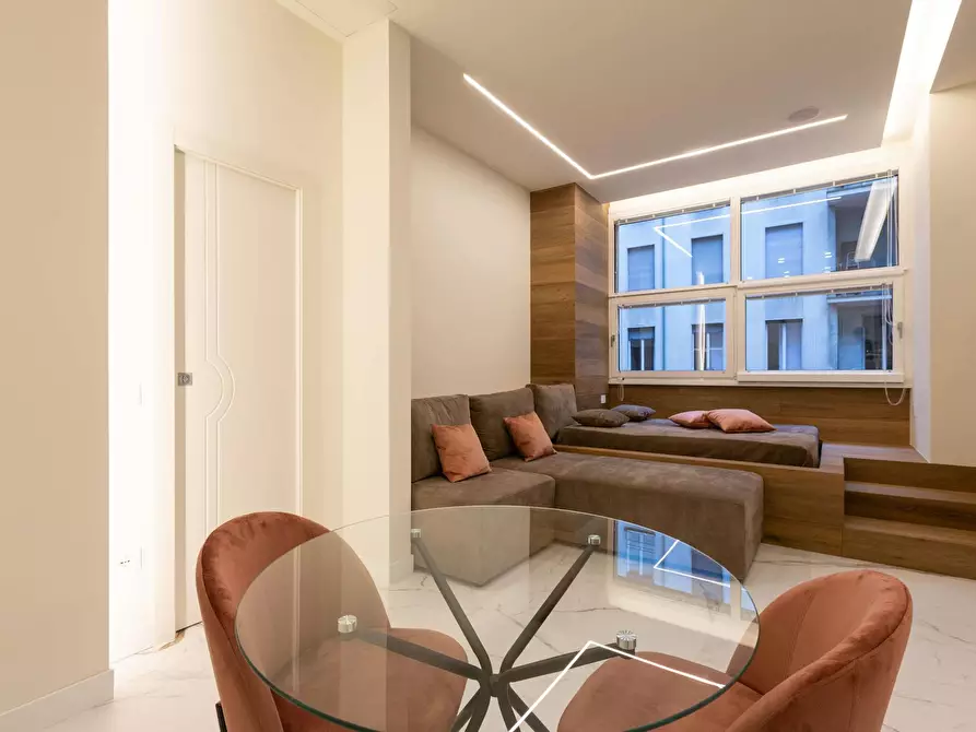 Immagine 3 di Appartamento in affitto  in Via Francesco Daverio a Milano