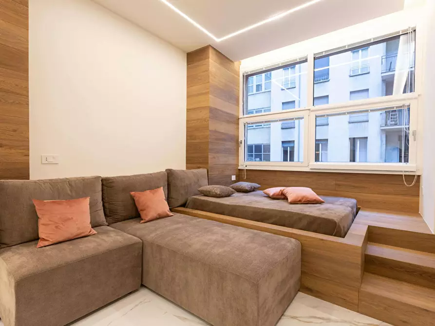 Immagine 5 di Appartamento in affitto  in Via Francesco Daverio a Milano