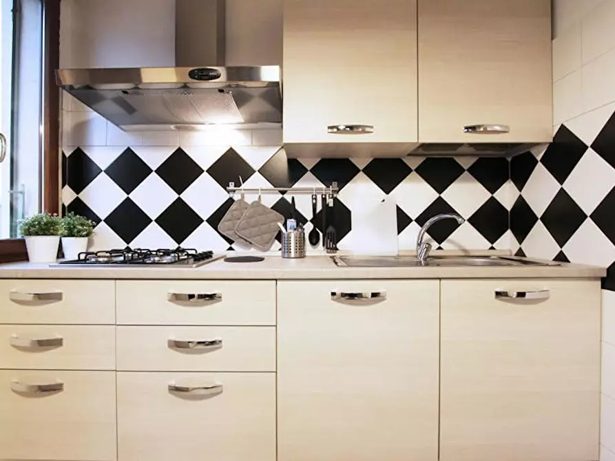 Immagine 8 di Camera in affitto  in Via Bissuola a Venezia