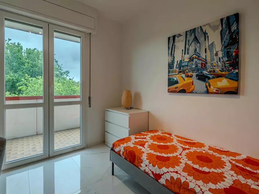 Immagine 1 di Camera in affitto  in Via Vittorio Emanuele Orlando a Milano