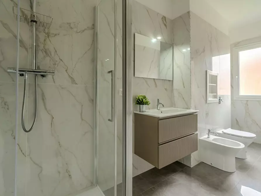 Immagine 10 di Camera in affitto  in Via Vittorio Emanuele Orlando a Milano