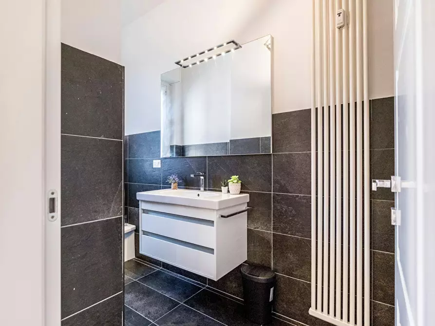 Immagine 8 di Camera in affitto  in Piazza Carlo Caneva a Milano