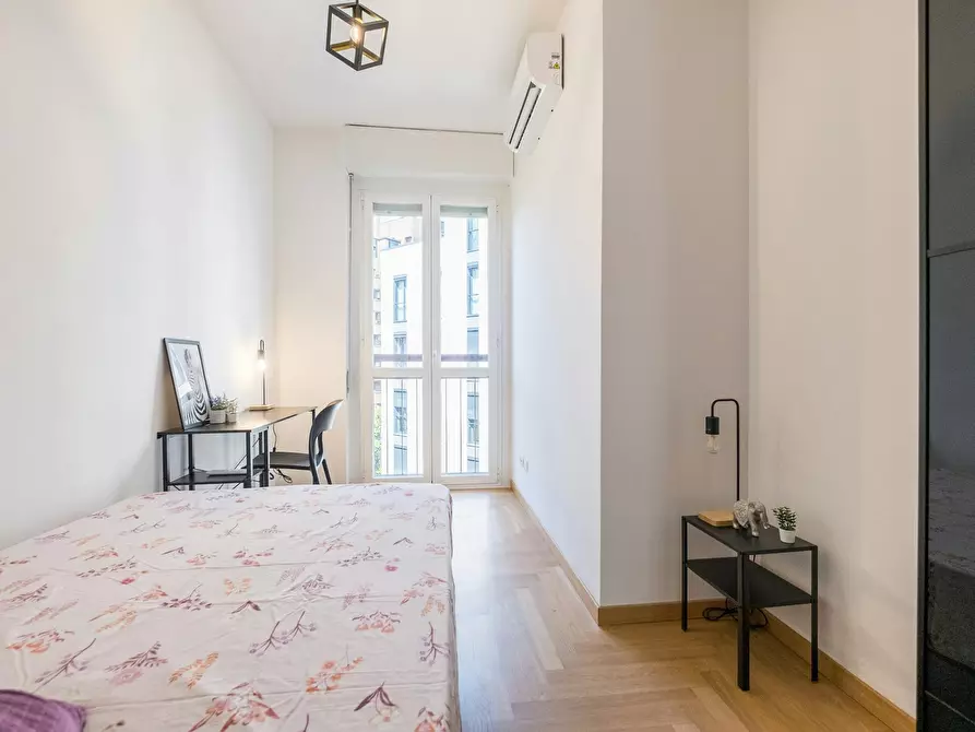 Immagine 6 di Camera in affitto  in Piazza Carlo Caneva a Milano