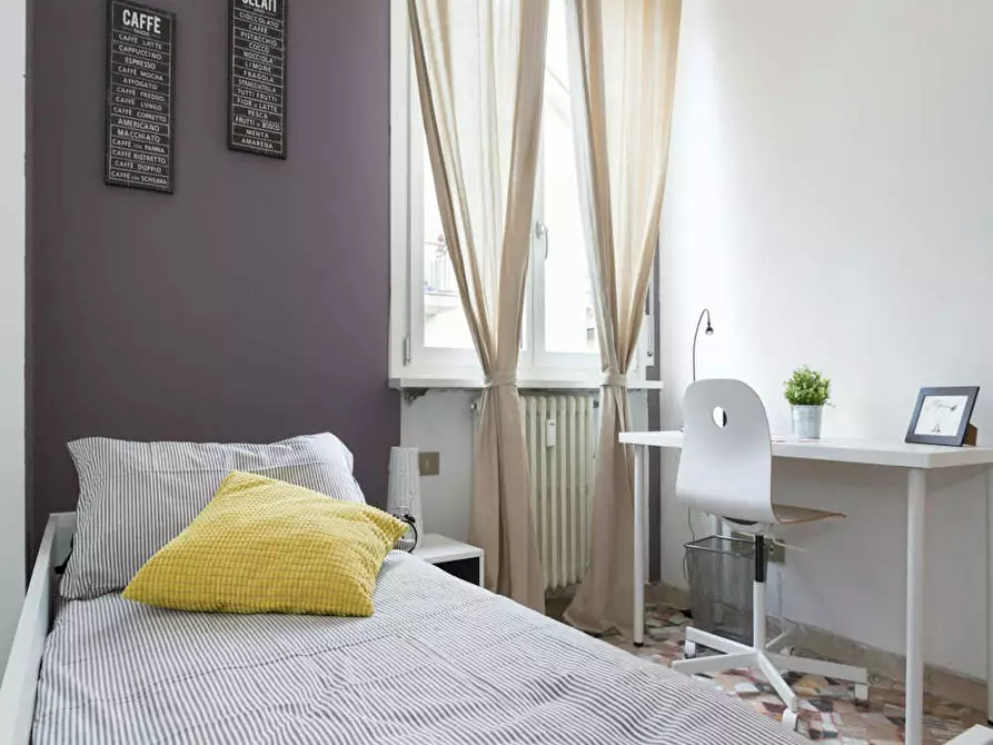 Immagine 5 di Camera in affitto  in Via Lepanto a Milano