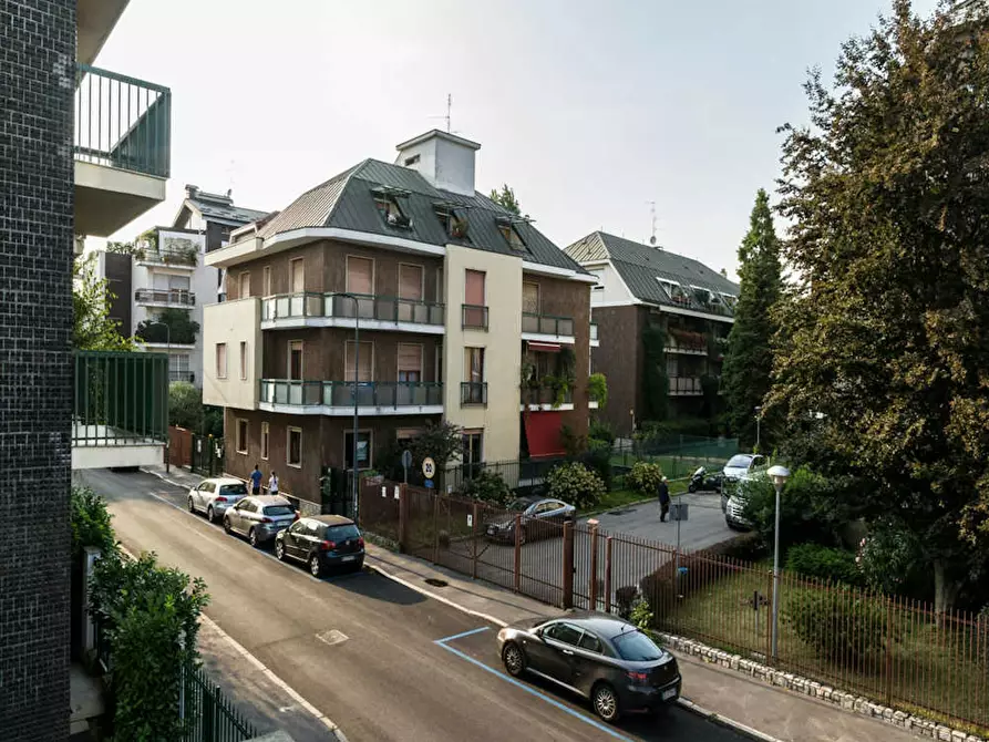 Immagine 8 di Camera in affitto  in Via Lepanto a Milano