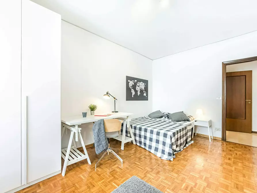 Immagine 3 di Camera in affitto  in Corso del Popolo a Venezia