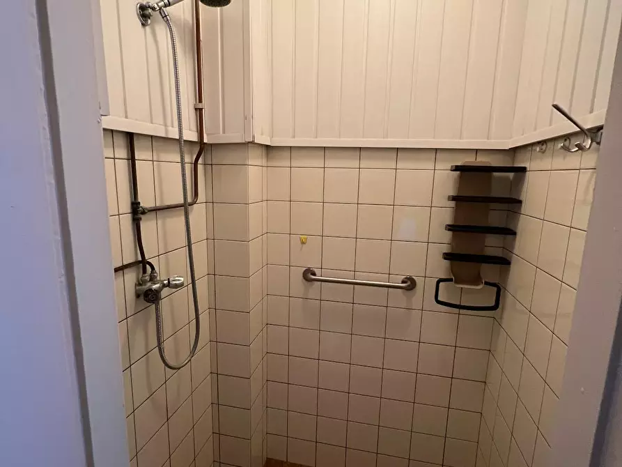 Immagine 5 di Camera condivisa in affitto  in Meeuwerderbaan a Groningen