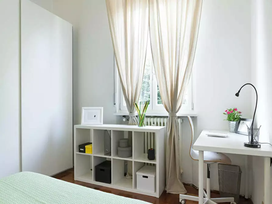 Immagine 6 di Camera in affitto  in Via Lepanto a Milano