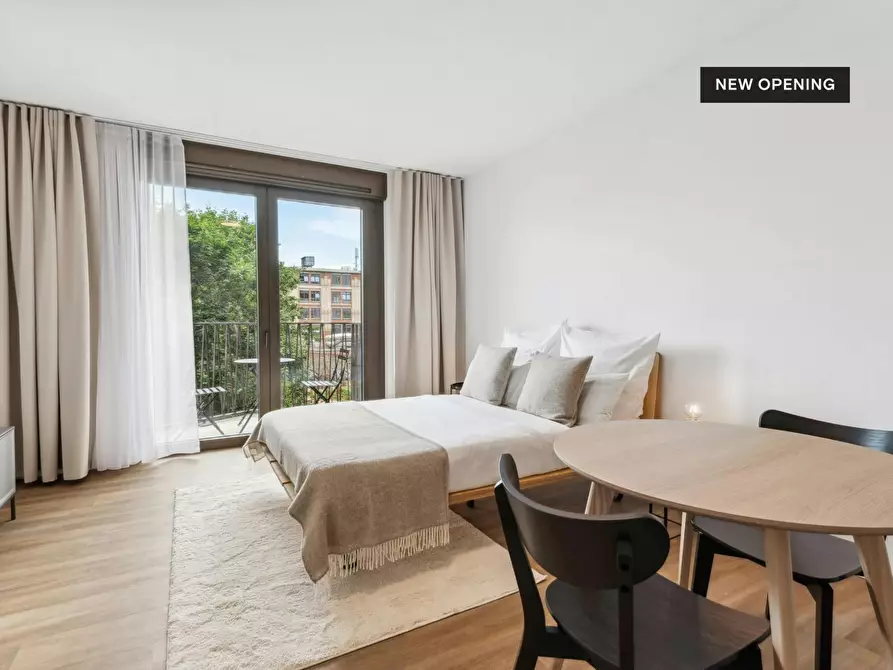 Immagine 4 di Appartamento in affitto  in Lisa-Fittko-Straße a Berlin