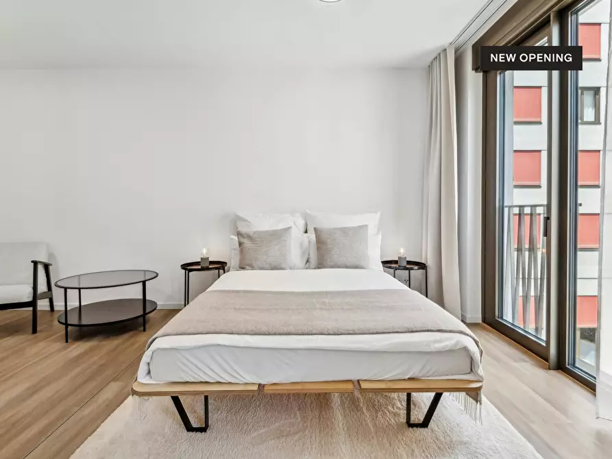 Immagine 3 di Appartamento in affitto  in Lisa-Fittko-Straße a Berlin